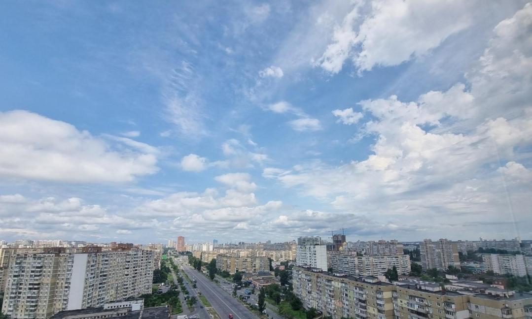 Квартира Метро Харківська, Позняки Жк Лебединий เคียฟ ภายนอก รูปภาพ